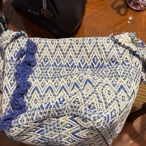 Chic Blue Patterned Tote Bag